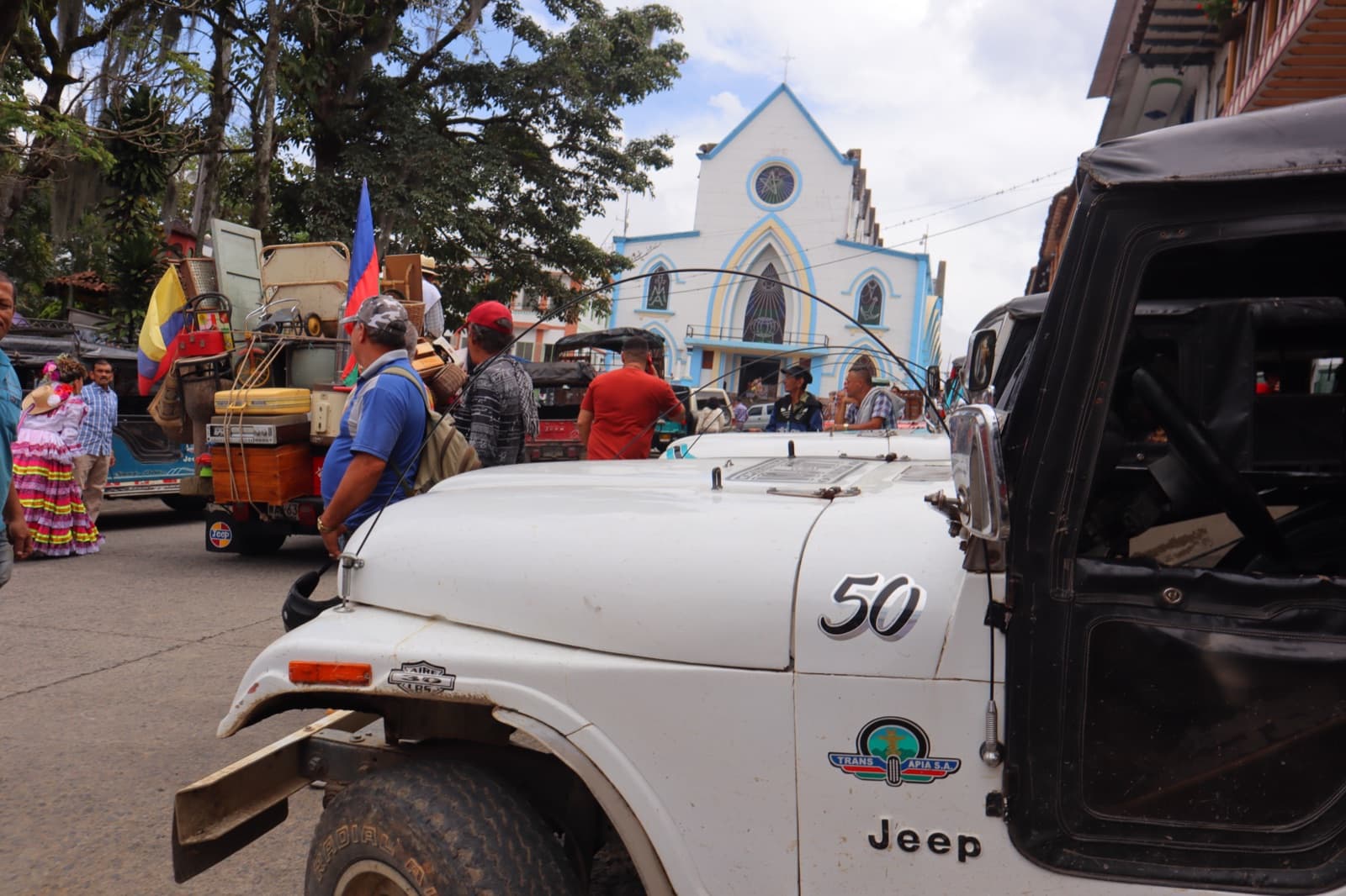 Yipao · Jeeps Willys